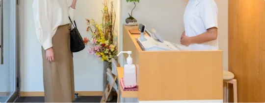 カウンター受付